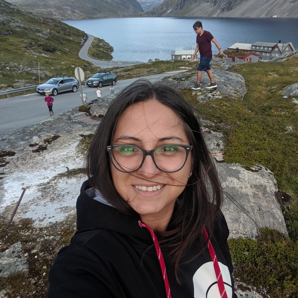 Meet your Posher, Andy - Picture 2 of 5